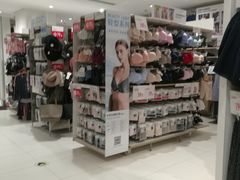 -优衣库(重庆沙坪坝印象汇店)