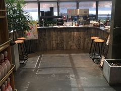 -HIGH FIVE哈福手工汉堡(桂林路店)