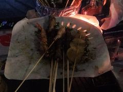 -何师烧烤·香辣蟹·川菜·30年老品牌(太古里旗舰店)