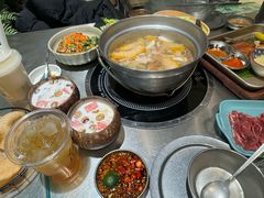 菌王锅vs糟粕醋锅-椰庭·椰子鸡·创意玩家(晶耀前滩店)