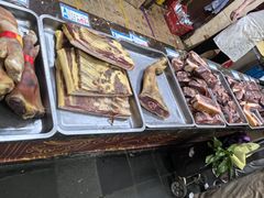 -万隆火腿庄