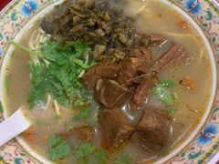 -金杨拉面王小吃面馆·牛三宝面·红烧牛肉粉