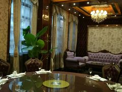 -半岛公馆(淞兴西路店)