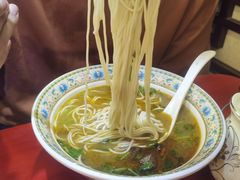 -金杨拉面王小吃面馆·牛三宝面·红烧牛肉粉