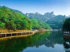 -巨石山景区