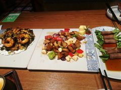 -云海肴·汽锅鸡·云南菜(天山百盛优客店)