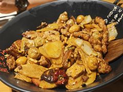 -风光老灶麻辣香锅(大成路翠微百货店)