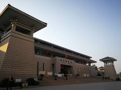-鄂州市博物馆