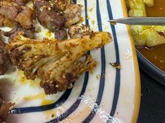 -许哥东北烧烤·铁丳烤串·宫后夹肉(繁花中心店)