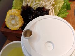 -牛小灶牛杂煲(北京路店)