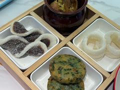 -万达广场(南昌红谷滩店)