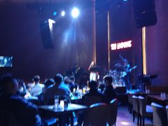 -TZ House音乐现场(来福士中心店)