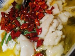 章吴记网红酸菜鱼-章吴记喜瑞餐厅(东东城店)