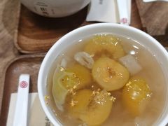 -彬媽糖水(侨鑫国际店)