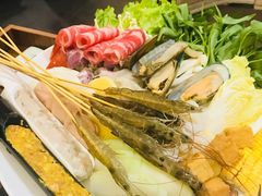 -樾餐厅泰式海鲜火锅(民歌湖店)