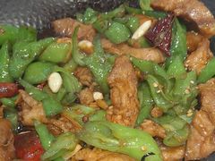 -那家老院子东北菜·饺子·小鸡炖蘑菇(艳华街店)