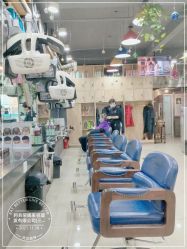 -阿兵荣辉美容理发有限公司