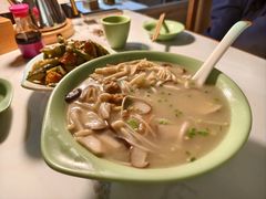 -岳姥姥饺子(泺文路店)