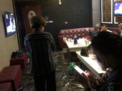 -嗨歌纯K量贩式KTV(海天国际广场店)
