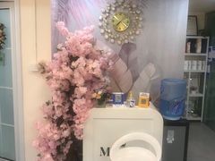 -MiuMiu日式美甲美睫工作室