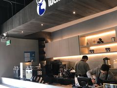 -瑞幸咖啡(怡富广场店)