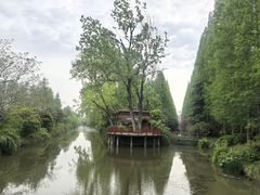 -上海怡沁园度假酒店