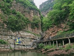 -十渡东湖港风景区