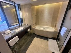 -舟山希尔顿酒店