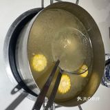 牛肉火锅# 我们今晚又来了吃货的我们，去哪里都是吃