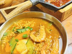 -干杯小木屋米酒店(罗斯福店)