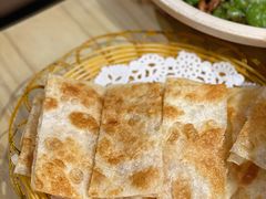 菠萝飞饼-黄鹤天厨·泡椒田鸡创始者(莲花店)