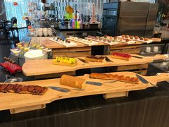 -圣丰索菲特·2 On 988 Café 自助餐厅