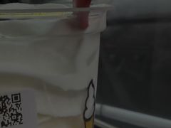 -蜜雪冰城(万象新城商业街店)