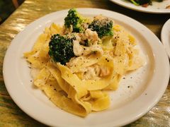 -羽深肉铺 Steak & Wine