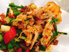 -亚龙湾8号(丁村万人海鲜广场店)