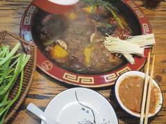 -张一锅筋头巴脑(白塔堡店)