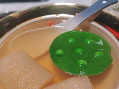 厚竹笙鸡汁炖莲蓬-上座·外滩源