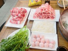 一品肥牛-野山椒老火锅(德胜营子店)