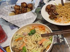 -鼓楼吃面·肉啃肉(南锣鼓巷店)