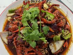 -戒指龙虾·小龙虾·海鲜·烧烤(华中美地店)