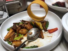 -泓历皇朝酒店(东亭店)