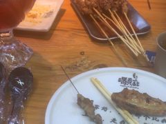 -喝丢一只鞋海鲜烧烤·海肠捞饭(文体街店)