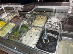 -VENCHI 闻绮(上海佛罗伦萨小镇店)