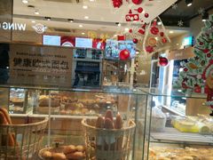 面包甜点陈列柜-巴黎贝甜(武夷花园店)