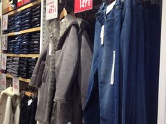 店内环境-优衣库(广州恒宝广场店)