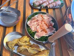 -叽叽扎扎烤肉场(生态城万达店)