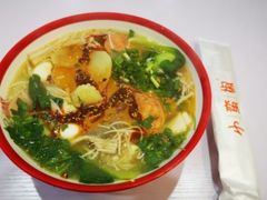 -小蛮椒麻辣烫·麻辣拌(青浦宝龙店)