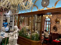 -秘密旅行Bonjour(黑金冠 江南西店)