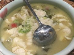 -粤港餐厅(禹州商业广场店)