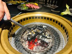 -山川小町·极番烧肉(新地假日广场店)